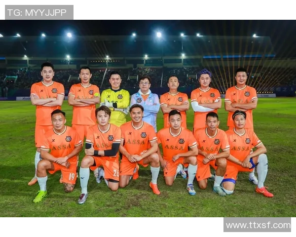 香港足球明星队在抖音掀起热潮球迷互动不断引发关注与热情